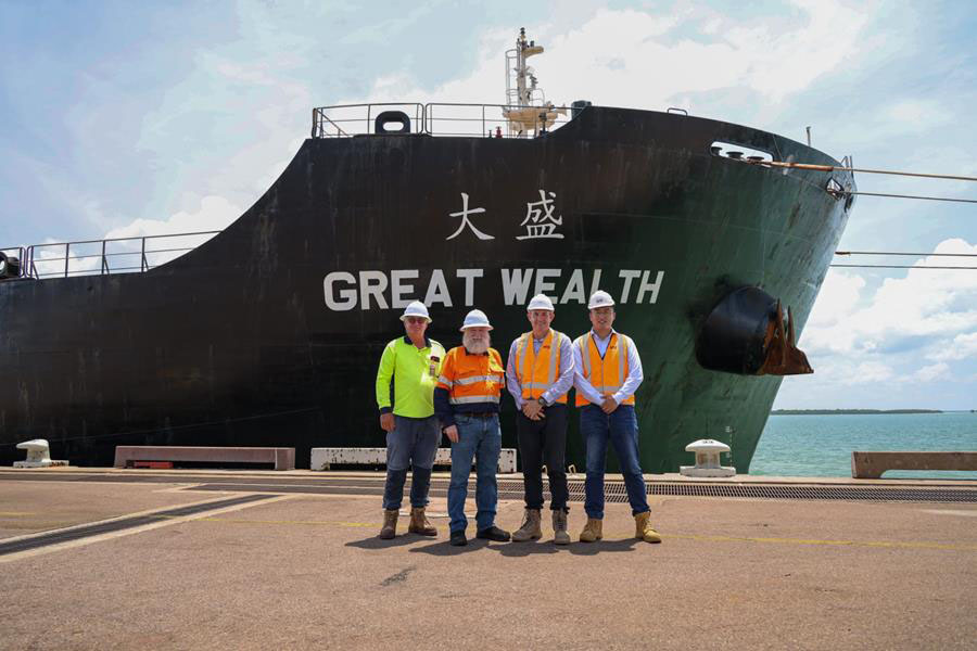 L to R: Trevor Wilson, Northern Iron Superintendent, Rob Morrow, Managing Director, Northern Iron, Minister for Mining and Energy, Gerard Maley, Ben Cheng, Darwin Port Executive Director.